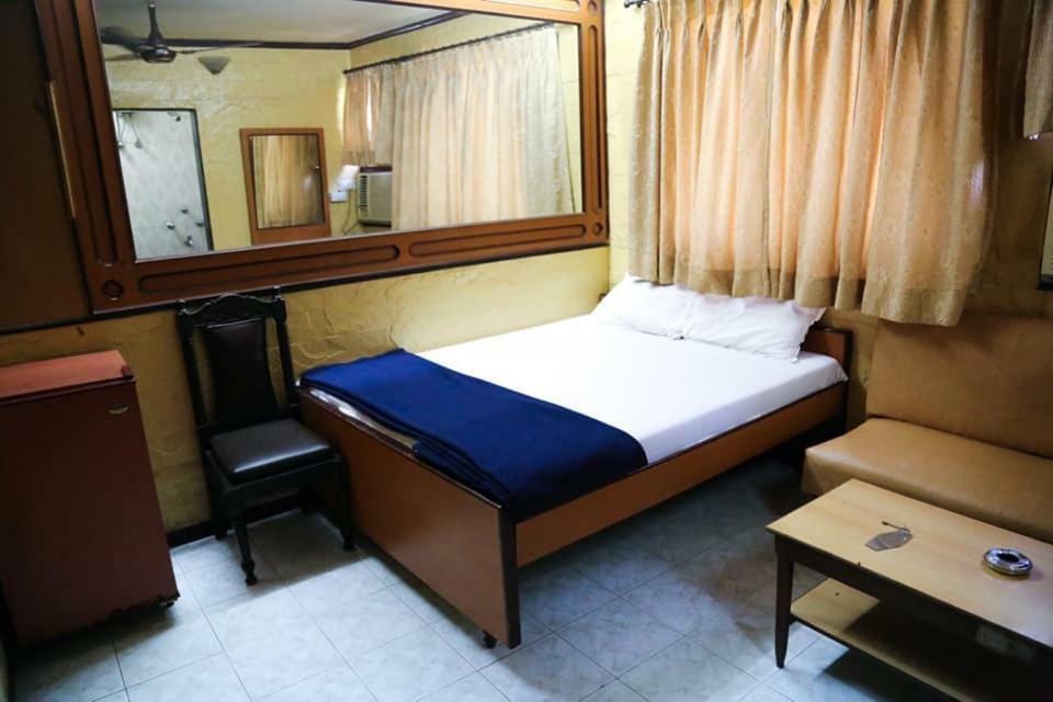 Hotel Happy Home Bombay Eksteriør billede