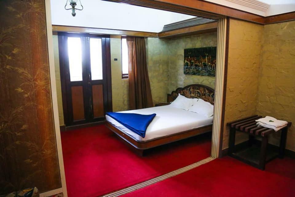 Hotel Happy Home Bombay Eksteriør billede